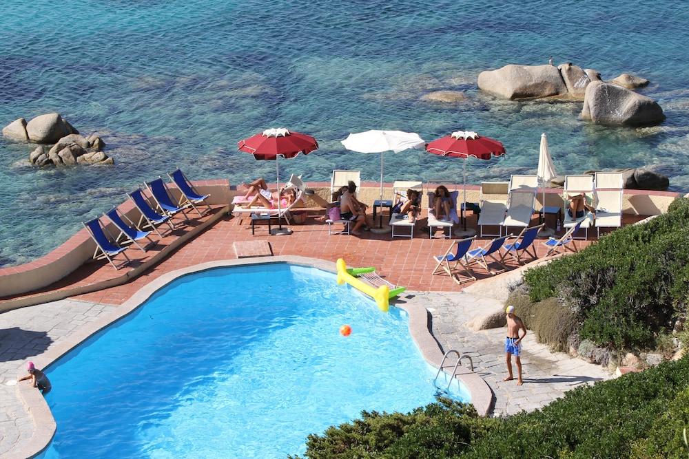 Club Esse Shardana Hotel 4*