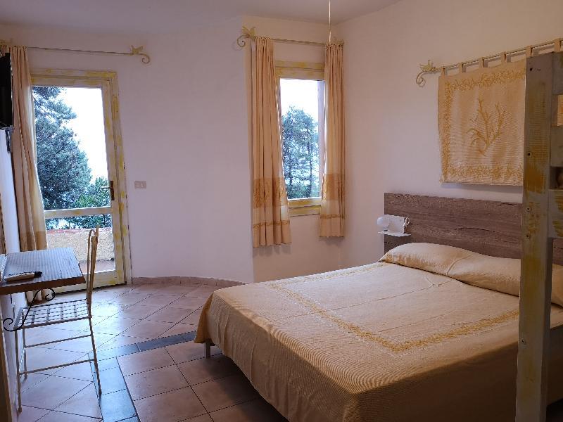 Club Esse Shardana 4* Santa Teresa Gallura